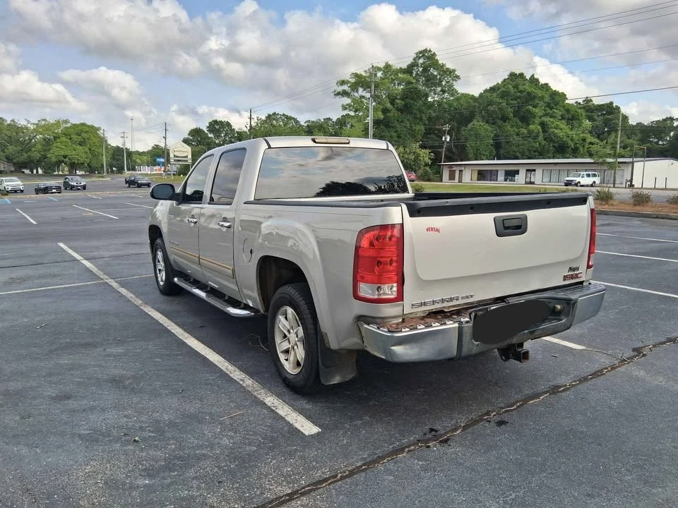 2007 GMC Sierra - Image 6 of 8