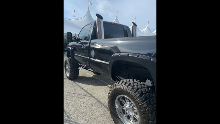 2007 GMC Sierra - Image 3 of 7