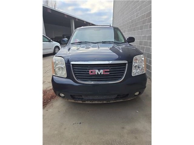 2007 GMC Yukon 3rd Gen - Image 2 of 11