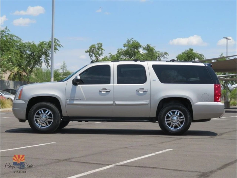 2007 GMC Yukon 3rd Gen - Image 12 of 31