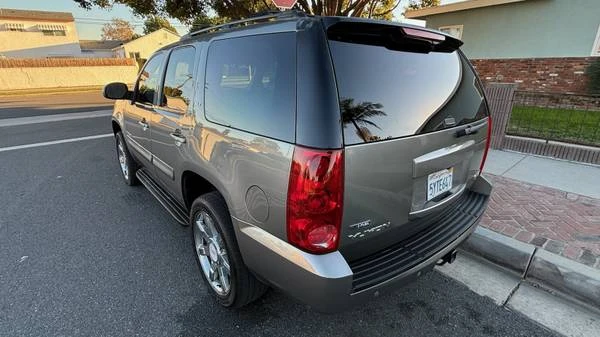 2007 GMC Yukon 3rd Gen - Image 8 of 10
