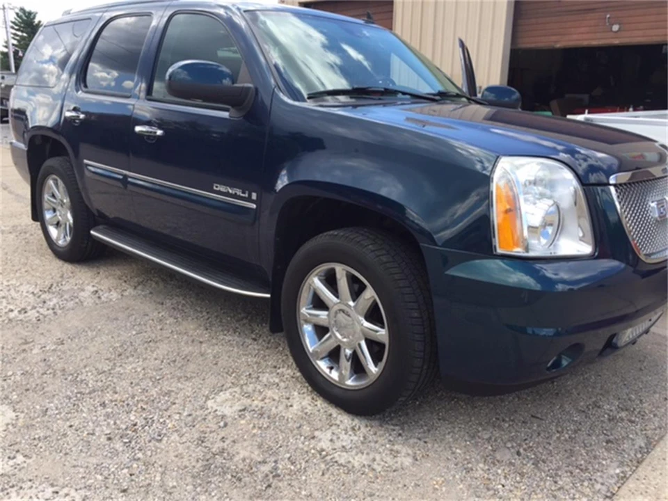 2007 GMC Yukon 3rd Gen - Image 4 of 13