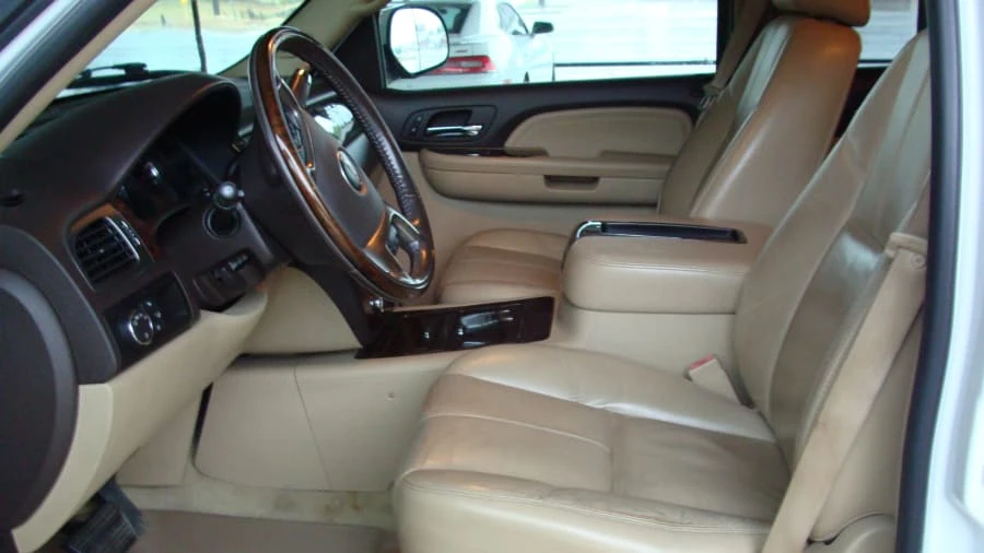 2007 GMC Yukon 3rd Gen - Image 4 of 16