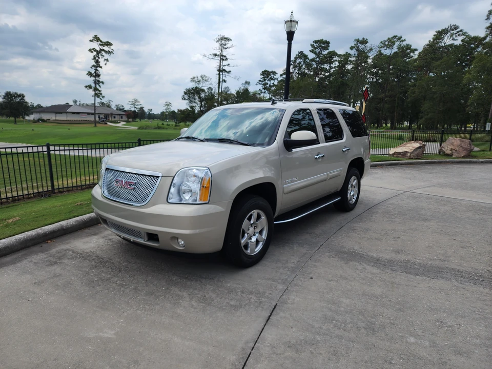 2007 GMC Yukon 3rd Gen - Image 8 of 31