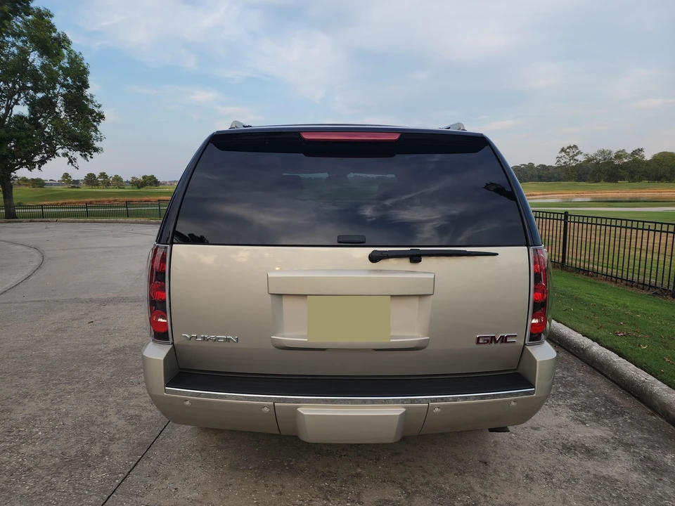 2007 GMC Yukon 3rd Gen - Image 13 of 31