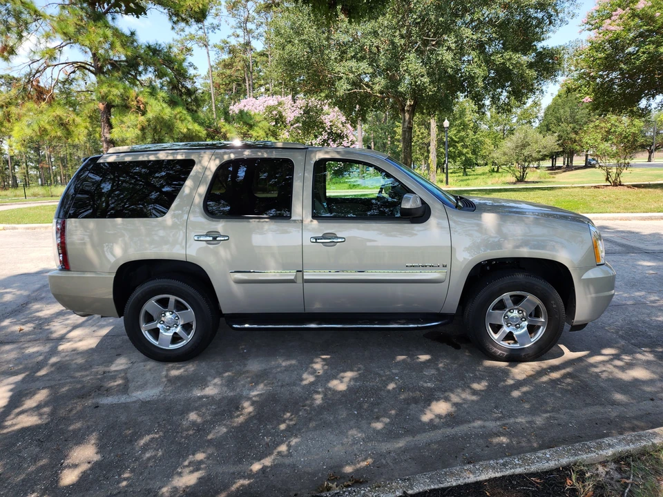 2007 GMC Yukon 3rd Gen - Image 16 of 31