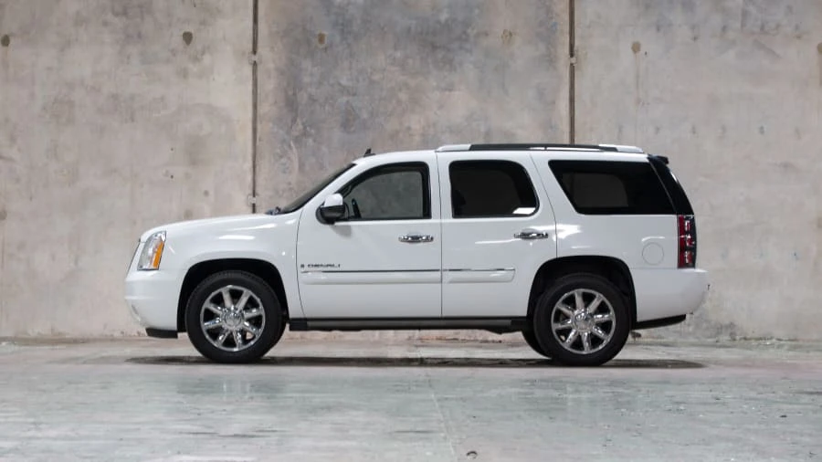 2007 GMC Yukon 3rd Gen - Image 2 of 12