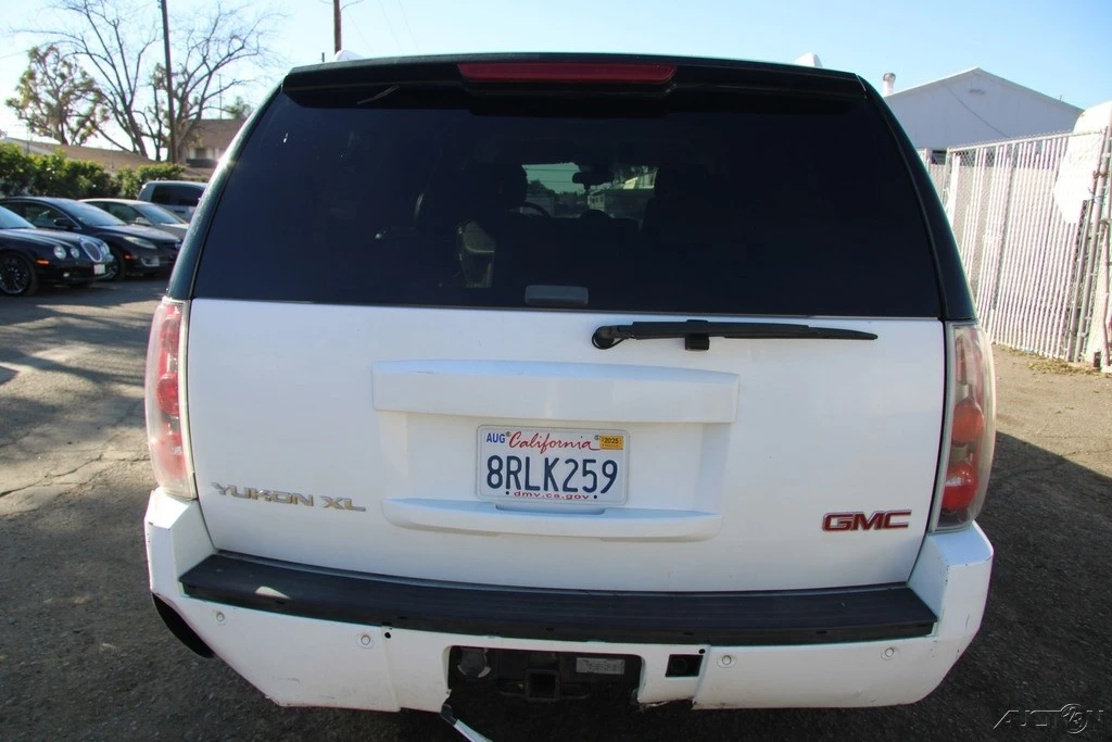 2007 GMC Yukon 3rd Gen - Image 5 of 21