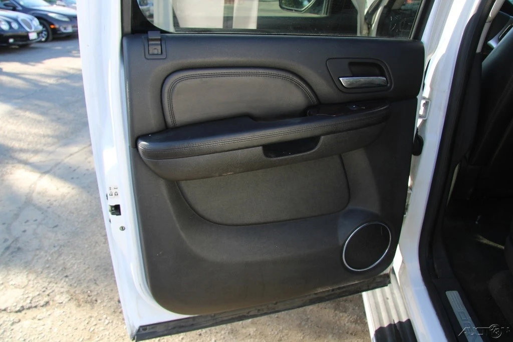 2007 GMC Yukon 3rd Gen - Image 15 of 21