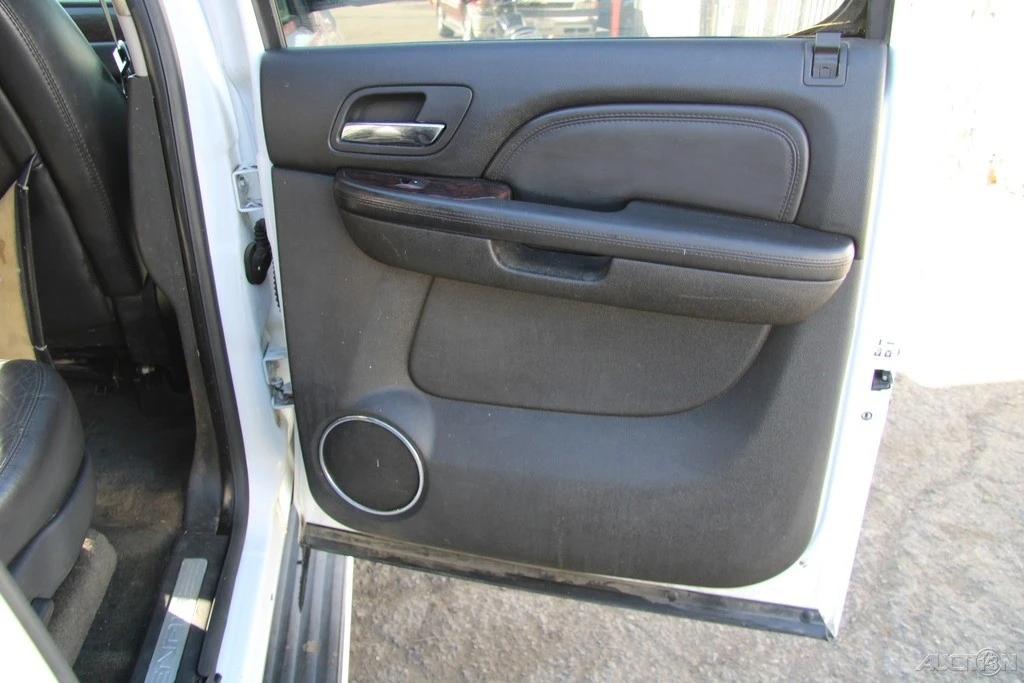 2007 GMC Yukon 3rd Gen - Image 18 of 21