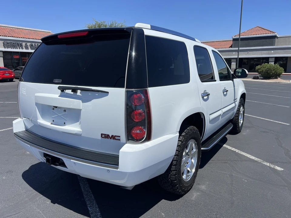 2007 GMC Yukon 3rd Gen - Image 26 of 31