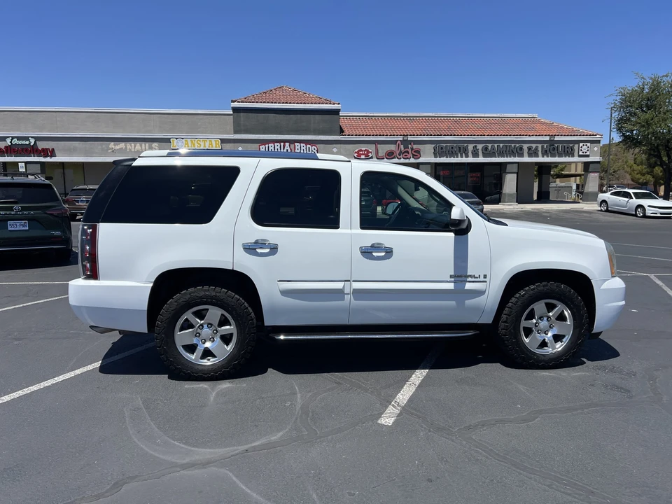 2007 GMC Yukon 3rd Gen - Image 23 of 31
