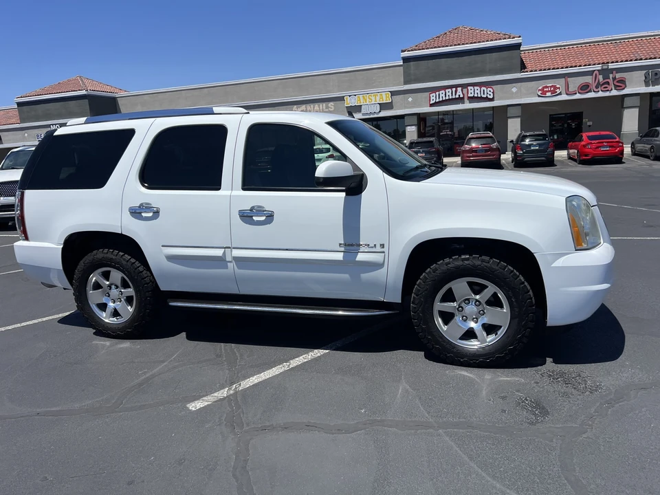 2007 GMC Yukon 3rd Gen - Image 21 of 31