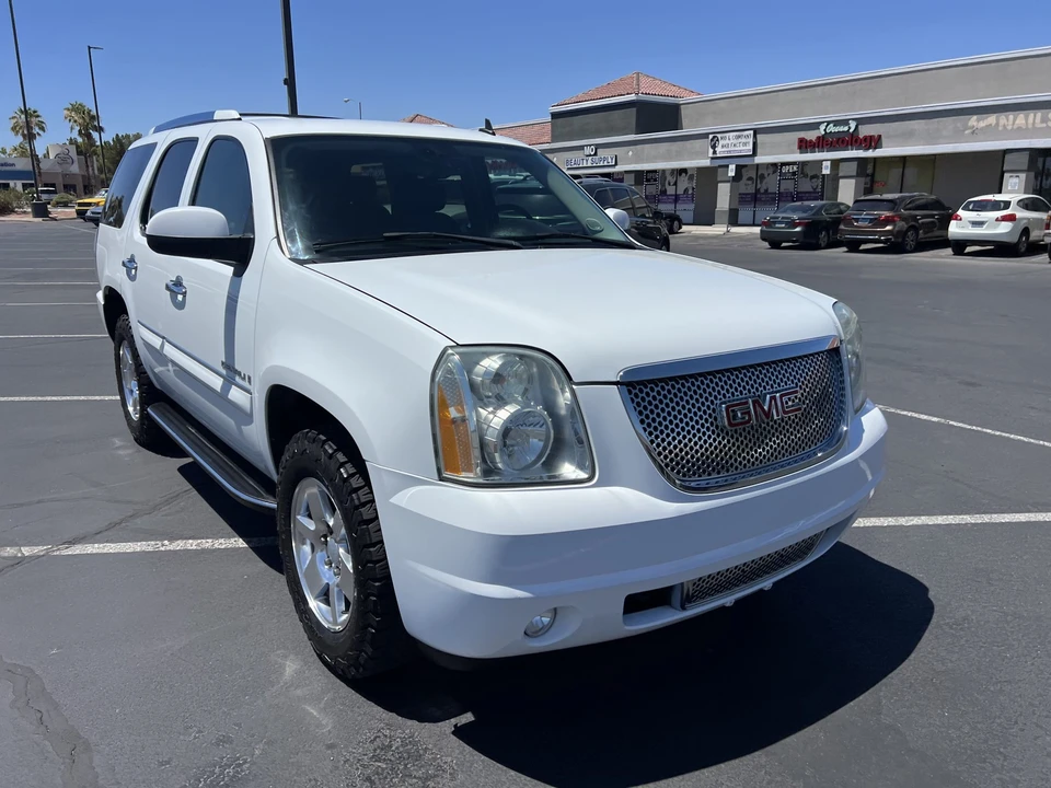 2007 GMC Yukon 3rd Gen - Image 14 of 31