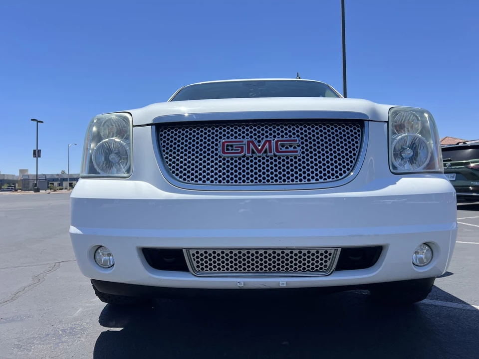 2007 GMC Yukon 3rd Gen - Image 10 of 31