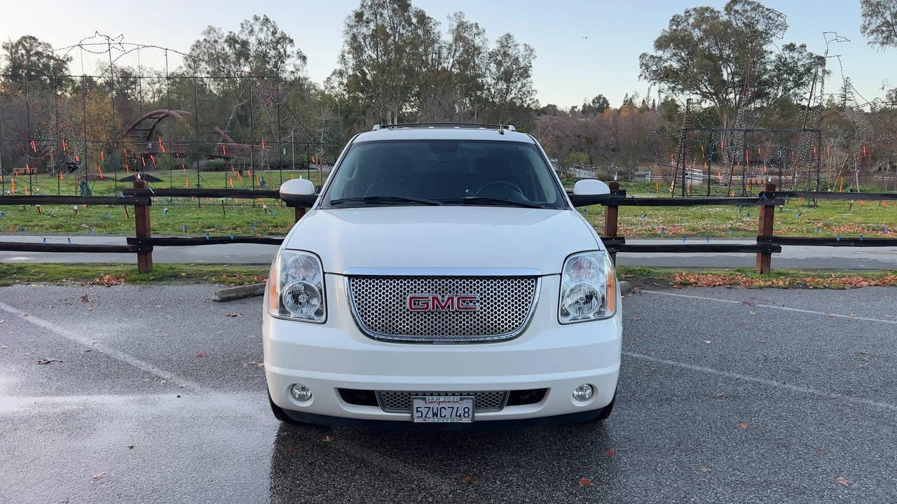2007 GMC Yukon 3rd Gen - Image 26 of 31