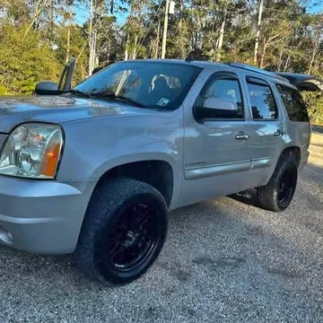 2007 GMC Yukon Denali Sport Utility 4D