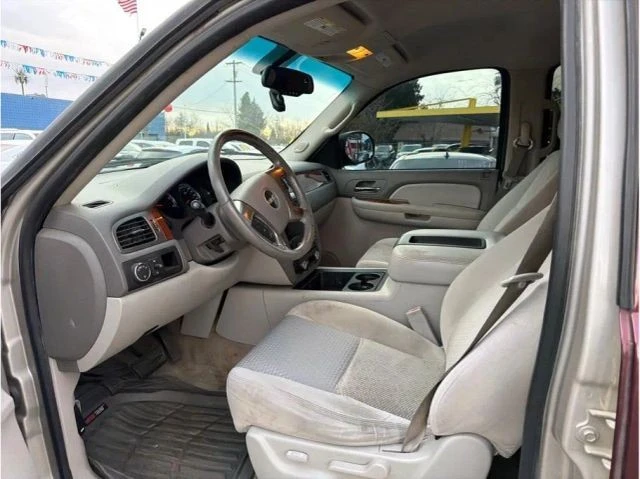 2007 GMC Yukon 3rd Gen - Image 4 of 8
