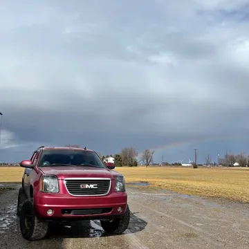 2007 GMC Yukon SLE Sport Utility 4D