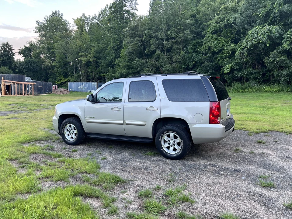 2007 GMC Yukon 3rd Gen - Image 19 of 31