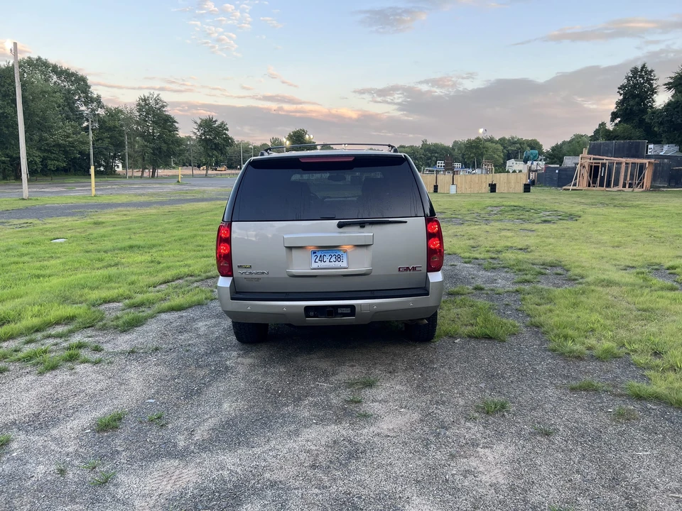 2007 GMC Yukon 3rd Gen - Image 17 of 31