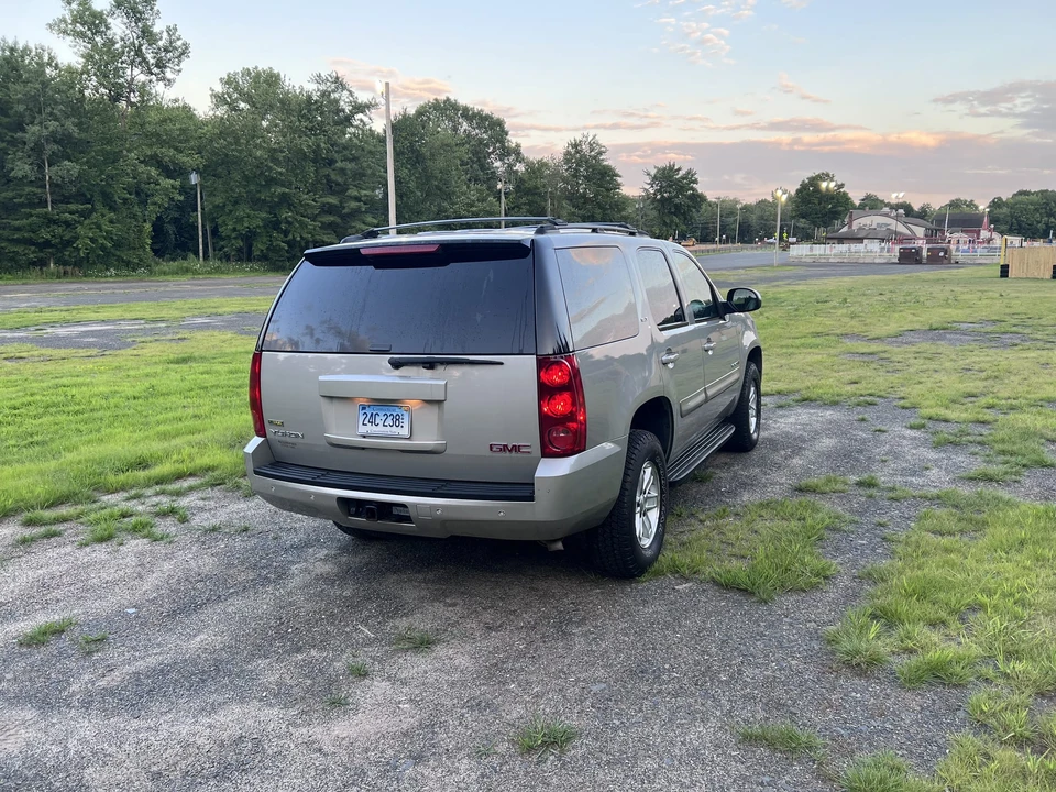 2007 GMC Yukon 3rd Gen - Image 15 of 31