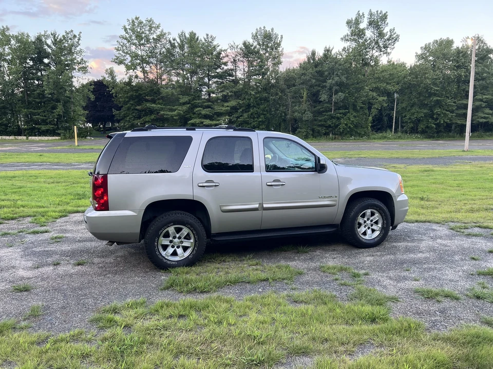 2007 GMC Yukon 3rd Gen - Image 13 of 31