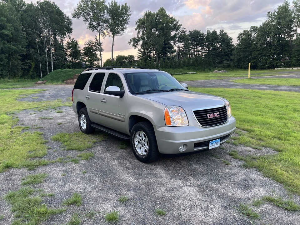 2007 GMC Yukon 3rd Gen - Image 10 of 31