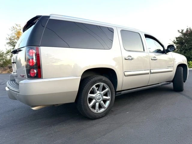 2007 GMC Yukon 3rd Gen - Image 13 of 21