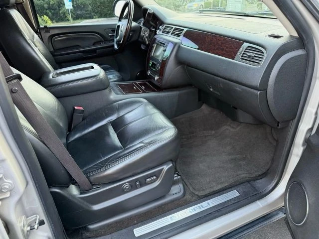 2007 GMC Yukon 3rd Gen - Image 19 of 21