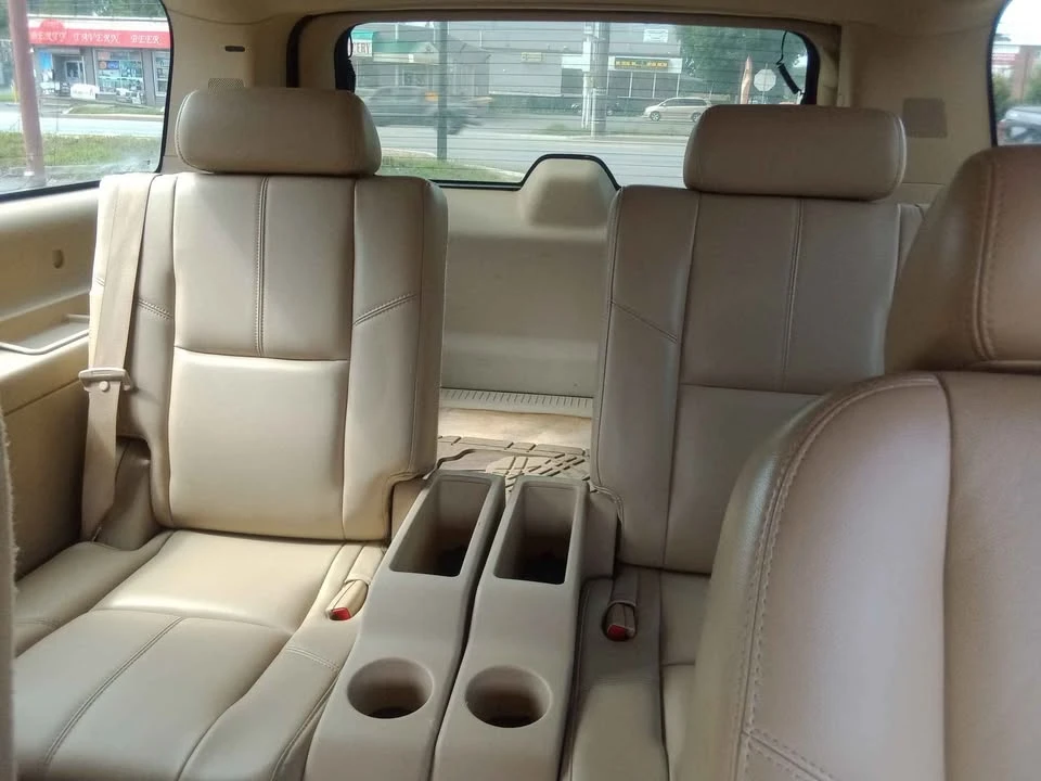 2007 GMC Yukon 3rd Gen - Image 10 of 17