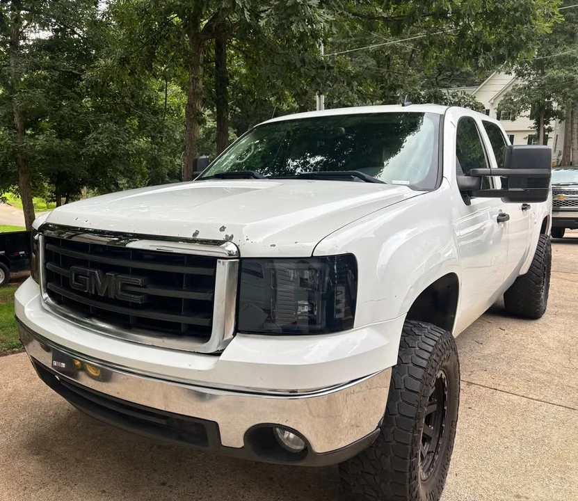 2007 GMC Sierra 3rd Gen - Image 2 of 5