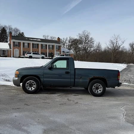 2007 GMC Sierra 2nd Gen - Image 3 of 7