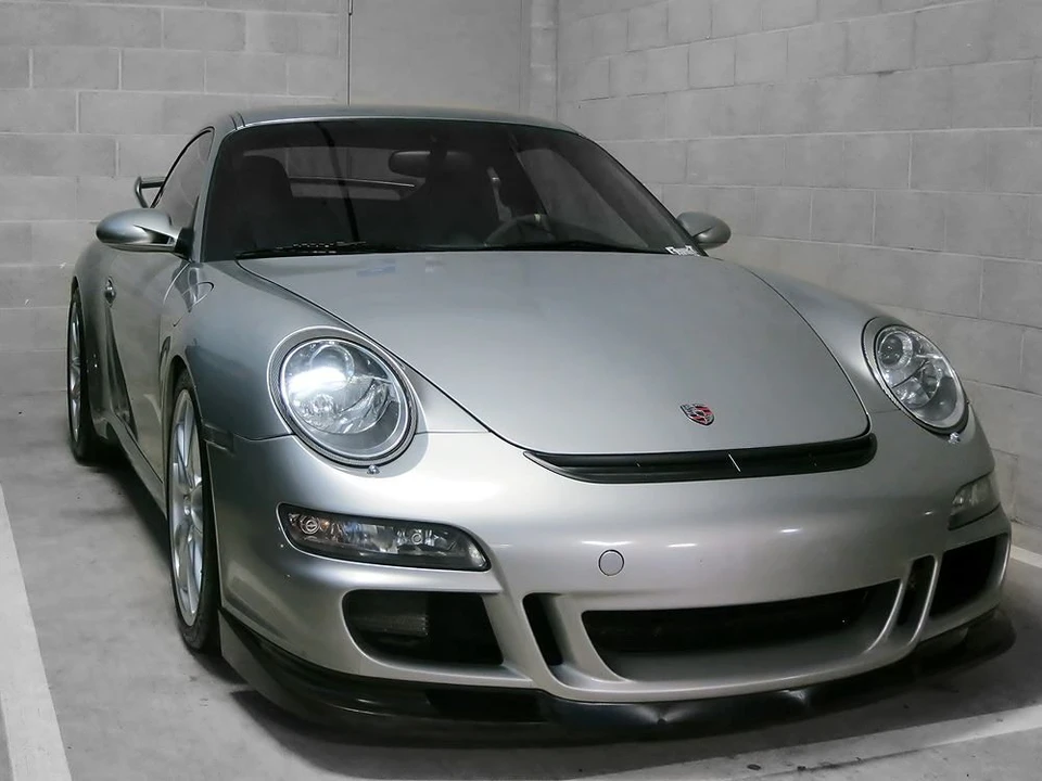 2007 Porsche 997 GT3 - Image 2 of 31