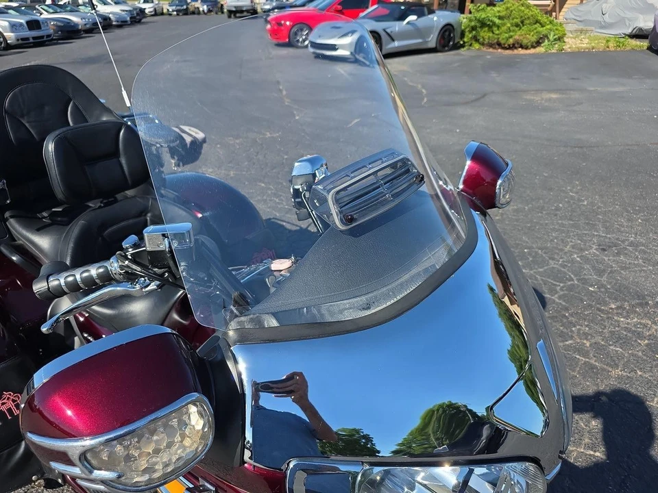 2007 Honda Gold Wing - Image 27 of 30