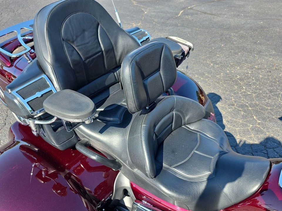 2007 Honda Gold Wing - Image 3 of 30