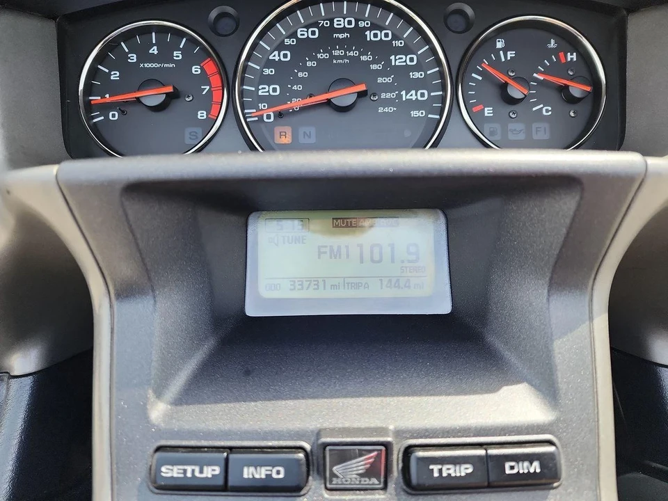 2007 Honda Gold Wing - Image 11 of 12