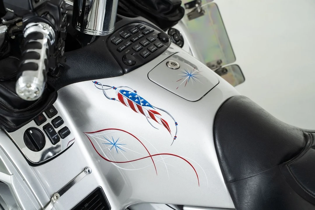 2007 Honda Gold Wing - Image 29 of 31