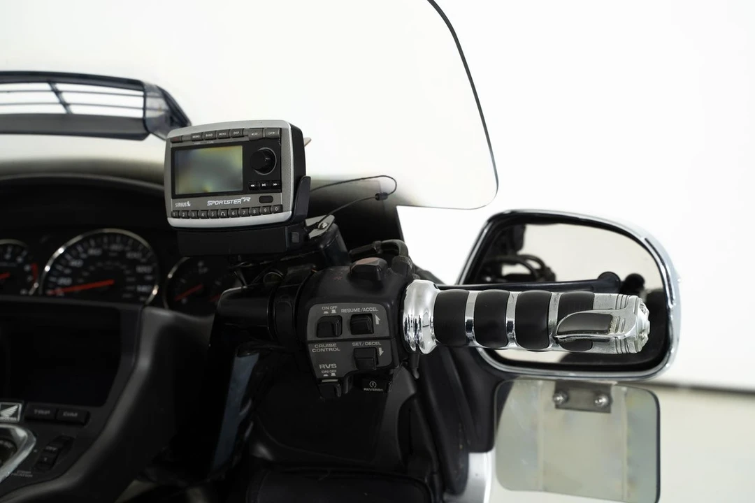 2007 Honda Gold Wing - Image 25 of 31