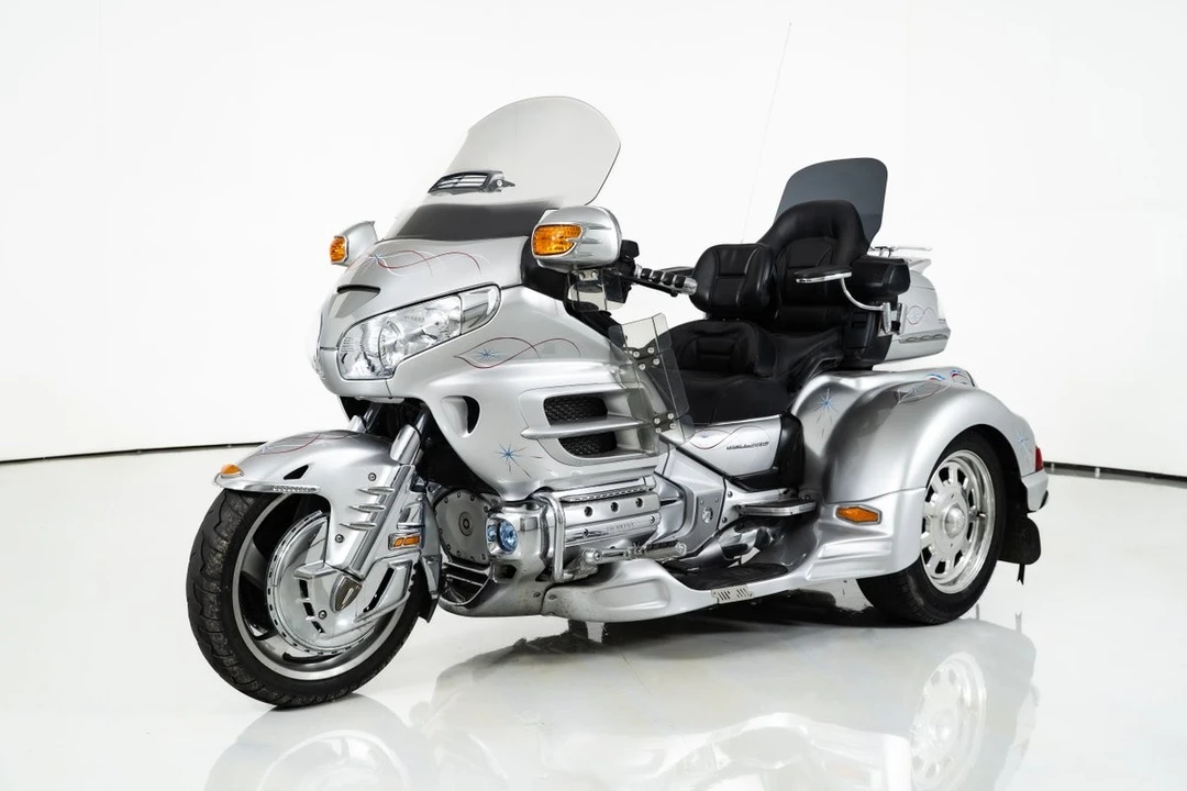 2007 Honda Gold Wing - Image 9 of 12