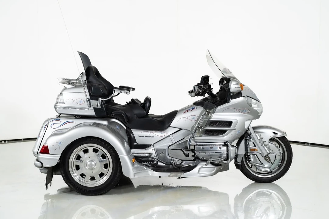 2007 Honda Gold Wing - Image 14 of 31