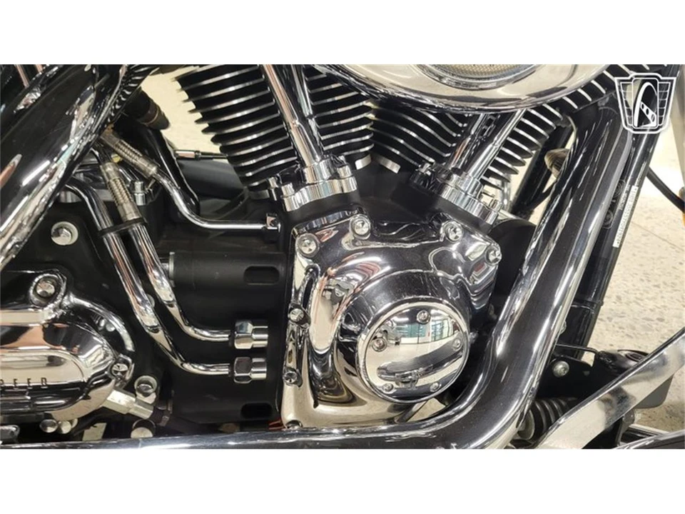 2007 Harley-Davidson Softail - Image 10 of 31