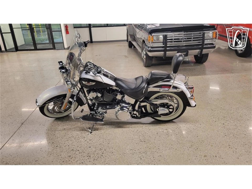 2007 Harley-Davidson Softail - Image 16 of 31