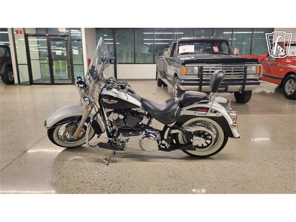 2007 Harley-Davidson Softail - Image 15 of 31