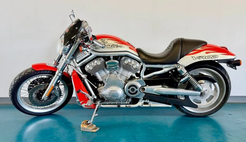 2007 Harley-Davidson V-Rod - Image 6 of 10