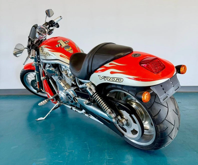 2007 Harley-Davidson V-Rod - Image 2 of 10