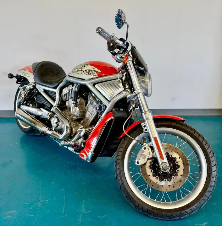 2007 Harley-Davidson V-Rod - Image 7 of 10