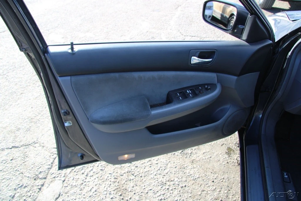 2007 Honda Accord 7th Gen - Image 10 of 21