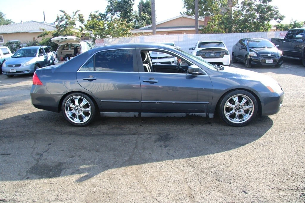2007 Honda Accord 7th Gen - Image 3 of 21