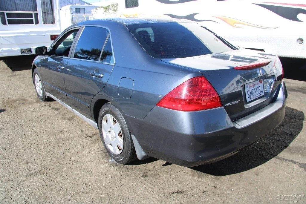 2007 Honda Accord 7th Gen - Image 4 of 21